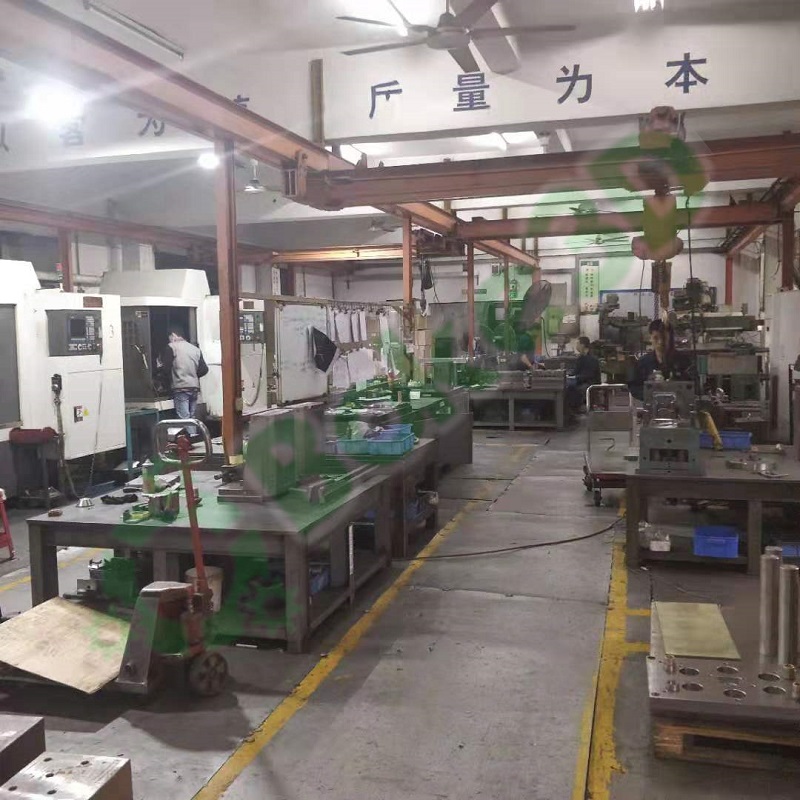 Plastic-mold-2